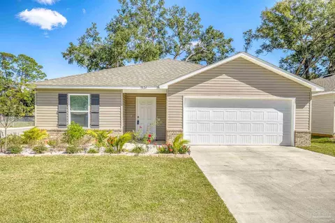 7824 Maxton Rd, Pensacola, FL 32514