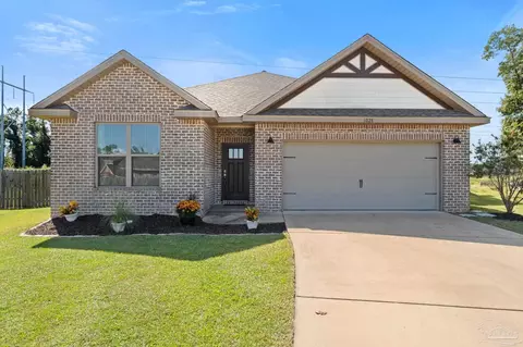6028 Twenty One Oaks Dr, Pensacola, FL 32526