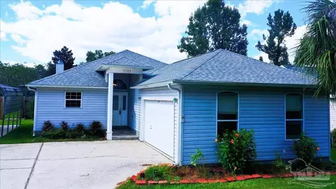 7103 Eight Mile Creek Rd, Pensacola, FL 32526