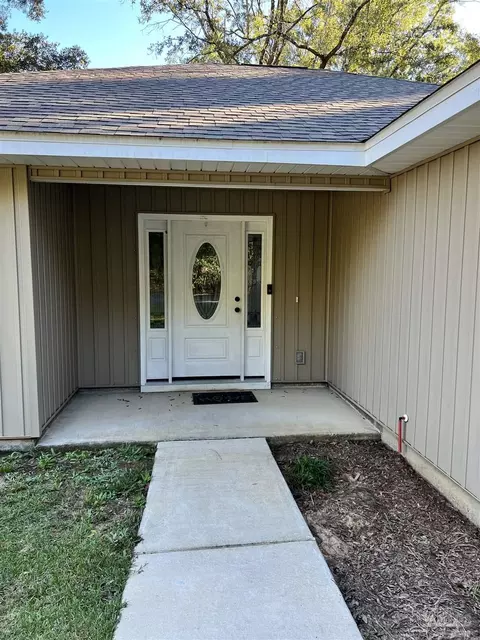 6461 Hunter St, Milton, FL 32570 photo 2