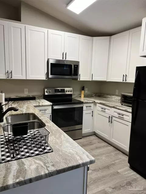 6461 Hunter St, Milton, FL 32570 photo 9