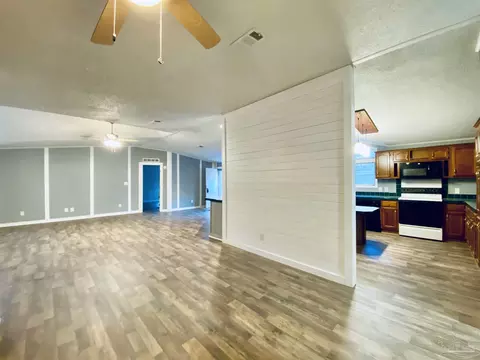 4200 Travis Cir, Pace, FL 32571 photo 13