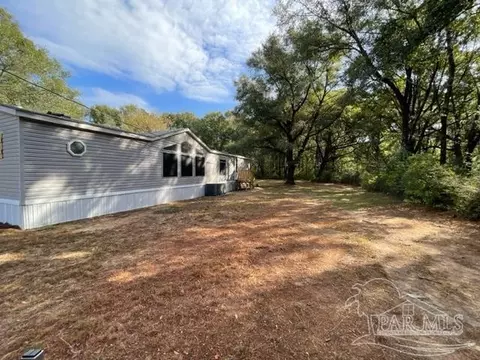 4200 Travis Cir, Pace, FL 32571 photo 10