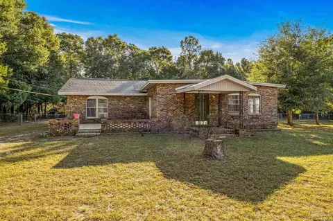 4320 Carl Booker Rd, Milton, FL 32583