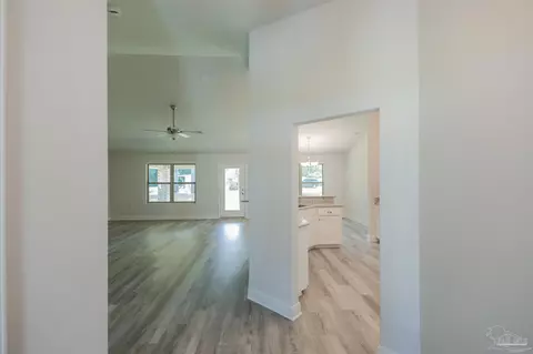6469 Benelli Dr, Milton, FL 32570 photo 9