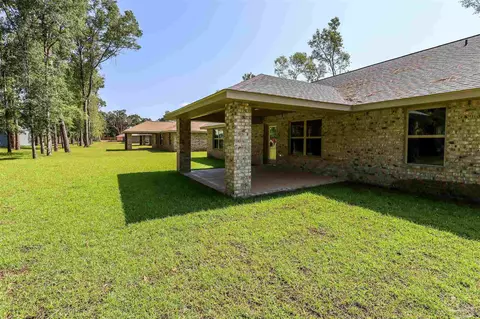 6469 Benelli Dr, Milton, FL 32570 photo 4