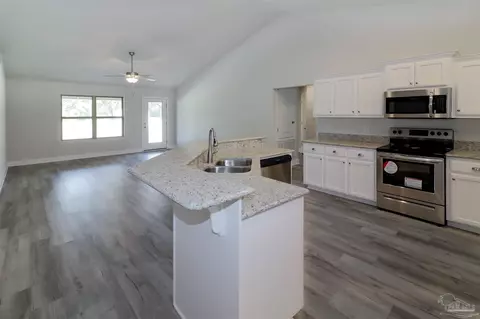6475 Benelli Dr, Milton, FL 32570 photo 17