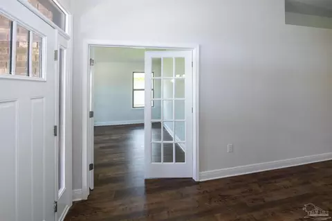 6481 Benelli Dr, Milton, FL 32570 photo 8