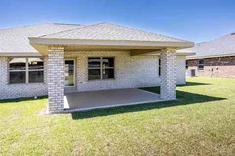 Exterior - 6487 Benelli Dr, Milton, FL 32570 photo 4 of 5