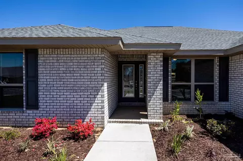 Exterior - 6487 Benelli Dr, Milton, FL 32570 photo 2 of 5