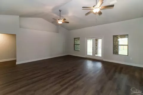 6493 Benelli Dr, Milton, FL 32570 photo 9