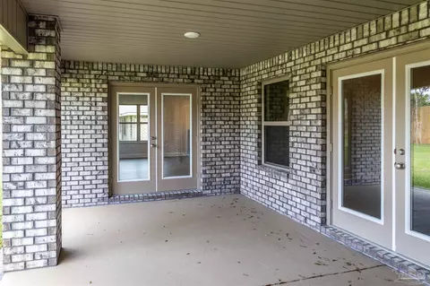 6493 Benelli Dr, Milton, FL 32570 photo 5