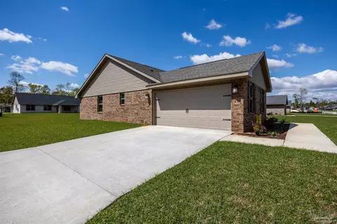 Exterior - 5669 Old Stone Blvd, Milton, FL 32570 photo 4 of 6