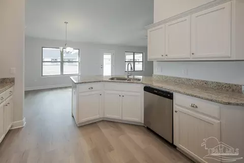 Kitchen - 5669 Old Stone Blvd, Milton, FL 32570 photo 2 of 3