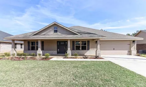 5164 Emmaline Ln, Milton, FL 32570