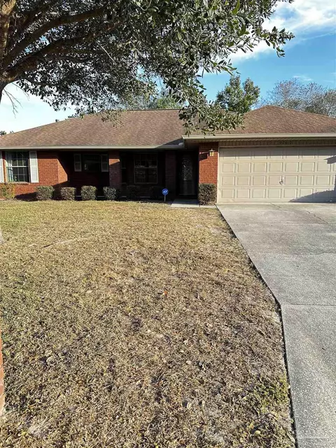 9762 Harlington St, Cantonment, FL 32533