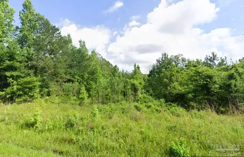 3000 Judy Ln, Century, FL 32535