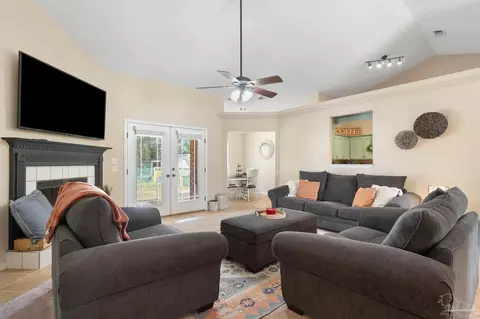 6069 Badger Rd, Milton, FL 32570 photo 8