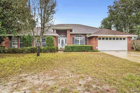 5052 Lantana Dr, Gulf Breeze, FL 32563