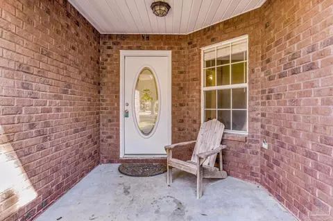 5296 Traci Dr, Milton, FL 32583 photo 5