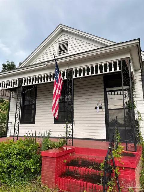1319 W Jackson St, Pensacola, FL 32501