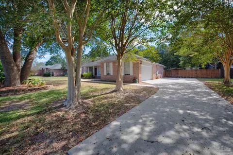 Exterior - 4749 Timberland Dr, Pace, FL 32571 photo 5 of 8