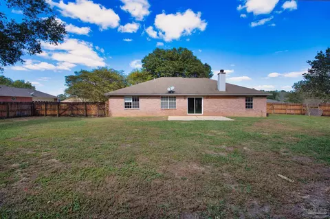Exterior - 4749 Timberland Dr, Pace, FL 32571 photo 7 of 8
