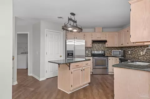 Kitchen - 4749 Timberland Dr, Pace, FL 32571 photo 2 of 7