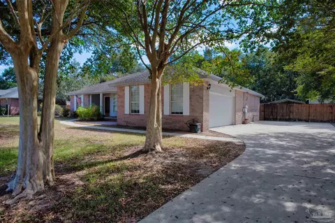 Exterior - 4749 Timberland Dr, Pace, FL 32571 photo 4 of 8