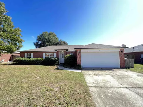 535 Capstan Ct, Pensacola, FL 32507