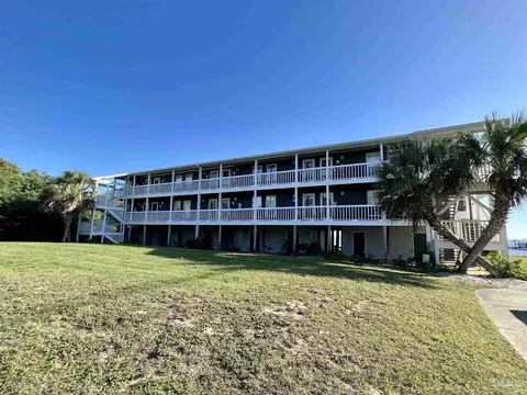 5539 Soundside Dr #G, Gulf Breeze, FL 32563