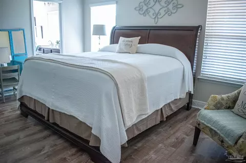Bedroom - 6101 Dunridge Dr, Pace, FL 32571 photo 3 of 6