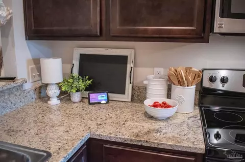 Kitchen - 6101 Dunridge Dr, Pace, FL 32571 photo 8 of 8