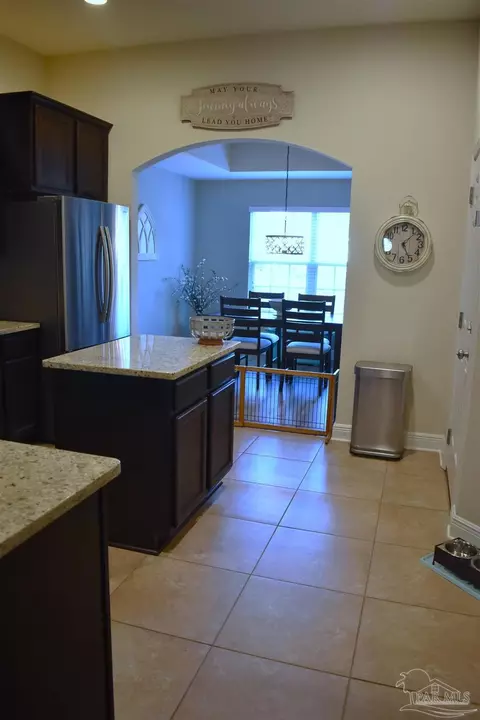 Kitchen - 6101 Dunridge Dr, Pace, FL 32571 photo 7 of 8