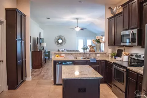 Kitchen - 6101 Dunridge Dr, Pace, FL 32571 photo 2 of 8