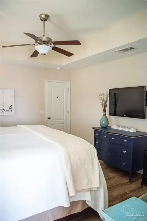 Bedroom - 6101 Dunridge Dr, Pace, FL 32571 photo 4 of 6