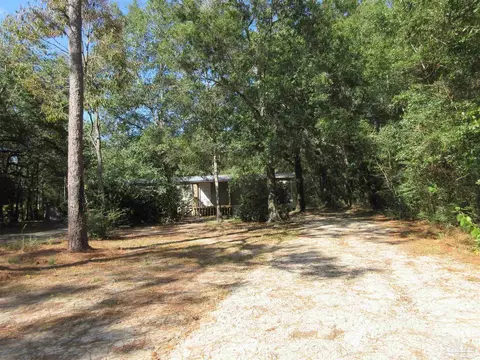 8670 Fields Rd, Milton, FL 32583 photo 4