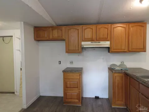 8670 Fields Rd, Milton, FL 32583 photo 11