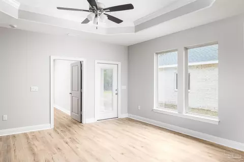 2908 Summer St, Milton, FL 32583 photo 12