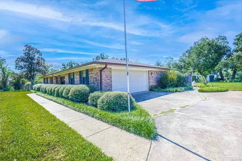 3307 Bold Ruler Dr, Cantonment, FL 32533 photo 3