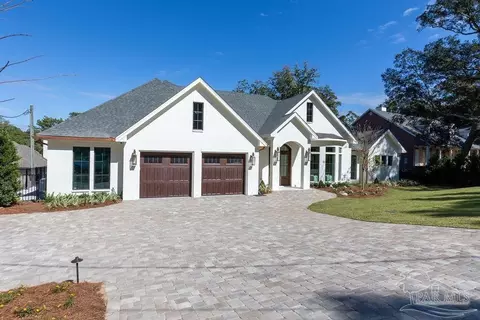 4160 Menendez Dr, Pensacola, FL 32503