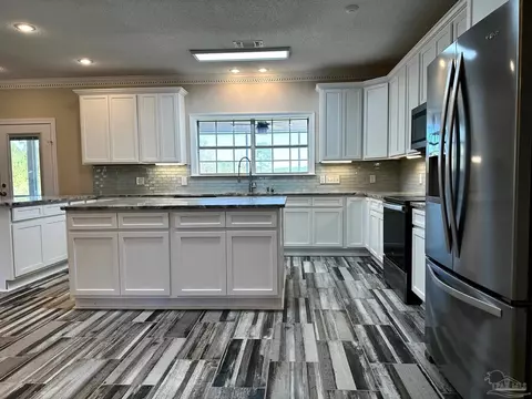 6488 Slash Pine Rd, Jay, FL 32565 photo 6