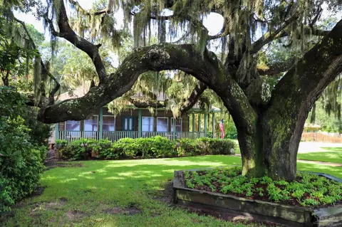 10720 Lillian Hwy, Pensacola, FL 32506