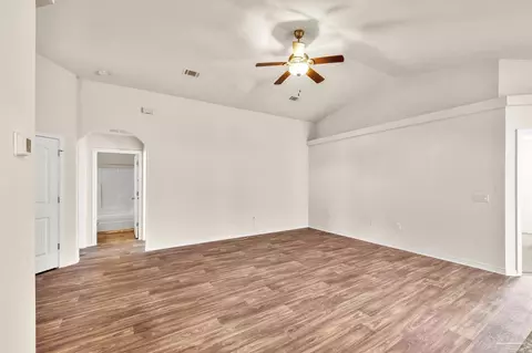5585 Peach Dr, Pace, FL 32571 photo 7