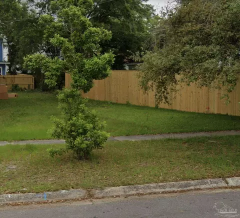 606 N A St, Pensacola, FL 32501