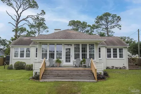 428 S 2nd St, Pensacola, FL 32507