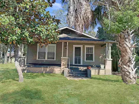2212 W Jackson St, Pensacola, FL 32505