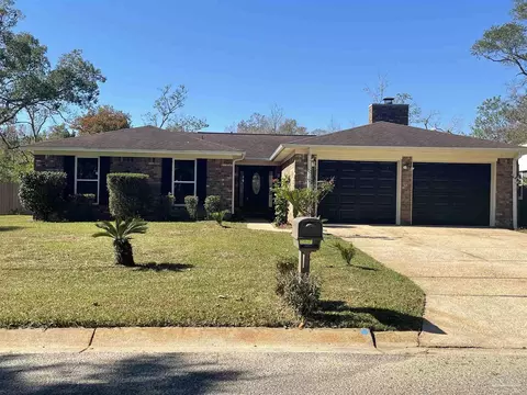401 N 77th Ave, Pensacola, FL 32506