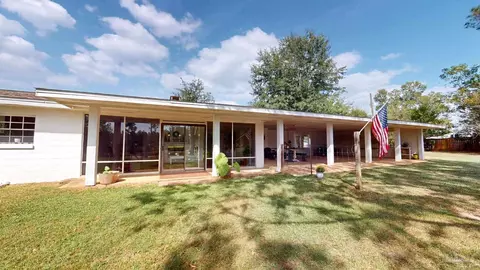6596 Bill Lundy Rd, Laurel Hill, FL 32567