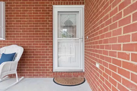 3889 Throne Ct, Milton, FL 32583 photo 5